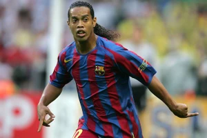 MU đã ở rất gần Ronaldinho như thế nào?
