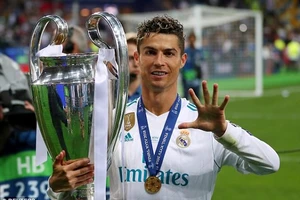 Ronaldo tuyên bố sốc: 'Tôi không chắc ở lại Real Madrid'
