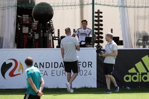 Siêu sao ĐKVĐ Đức chấn thương giờ chót, nguy cơ lỡ World Cup