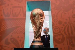 Nghe bài hát bế mạc VCK World Cup 2018