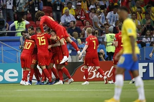 Bỉ gây sốc, loại ứng viên số 1 Brazil khỏi World Cup 2018