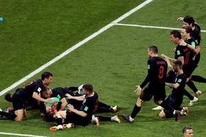 'Đấu súng' nghẹt thở, Croatia loại chủ nhà Nga khỏi World Cup