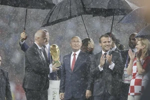 Ông Putin và chuyện hy hữu thời khắc Pháp đăng quang World Cup