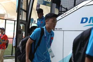 Nóng: Hình ảnh Olympic Việt Nam trên SVĐ Wibawa Mukti