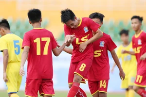 Viettel thắng đậm trận chung kết bảng