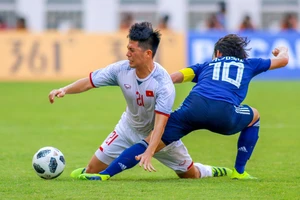 Olympic VN lại gặp 'hạn', mất thêm Đình Trọng vì chấn thương