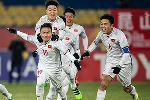 Xem Quang Hải lập siêu phẩm tiki-taca, VN đánh bại Philippines