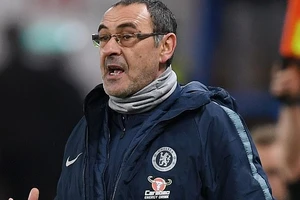 Chelsea ‘nổ’ bom tấn 58 triệu bảng, HLV trưởng không biết gì