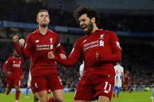 Salah rực sáng, Liverpool xây chắc ngôi đầu