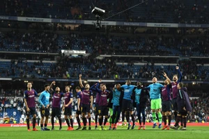 Barcelona lại cho Real Madrid ôm hận siêu kinh điển