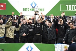 Ajax vô địch cúp quốc gia Hà Lan, hướng đến 'cú ăn ba' lịch sử