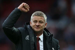 Solskjaer chốt tương lai của siêu sao MU