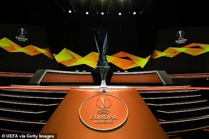 Bốc thăm Europa League: MU, Arsenal dễ thở, có 2 bảng tử thần