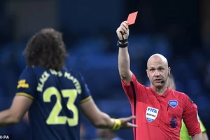 Arsenal thua đậm Man City, sao Brazil nhận hết lỗi lầm