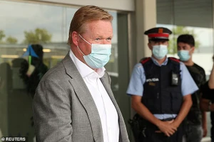 Barcelona chính thức công bố HLV trưởng mới