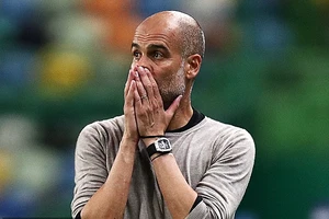 Pep Guardiola cần Van Dijk chứ không phải Messi