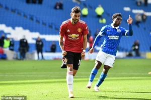 MU may mắn thắng Brighton theo cách chưa từng có trong lịch sử