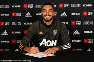 Nóng: MU chính thức công bố ‘bom tấn’ thứ hai