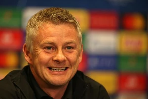 Vượt Sir Alex Ferguson, Solskjaer xuất sắc thứ ba lịch sử MU 