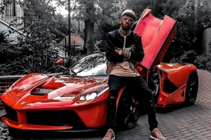 Top 10 siêu xe được cầu thủ yêu thích nhất năm 2020