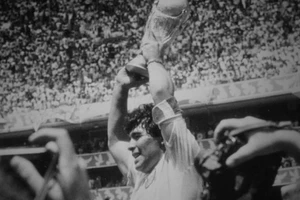 5 bàn thắng đẹp nhất sự nghiệp World Cup của Maradona