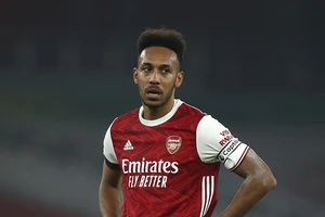 Arsenal nổi sóng vì một bức ảnh trên Instagram