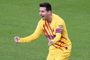 Messi vẫn nhận tiền của Barcelona dù anh có chia tay CLB. ẢNH: GETTY