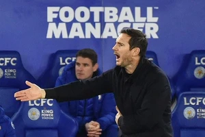 Lampard "đang chìm cùng con tàu" Chelsea. ẢNH: REUTERS