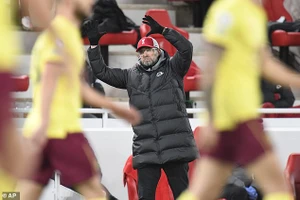 Klopp sẽ tung ra sân đội hình mạnh nhất đối đầu với MU. ẢNH: AP