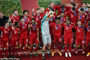 Bayern Munich vừa vô địch FIFA Club World Cup để hoàn tấn cú ăn 6 lịch sử. ẢNH: GETTY