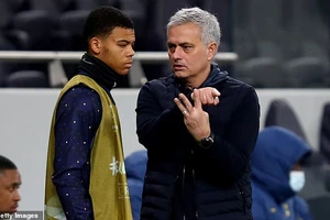 Mourinho ví Dane Scarlett là "viên kim cương". ẢNH: GETTY