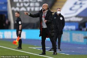 Pep Guardiola cho rằng Borussia Dortmund trả quá nhiều tiền cho "cò" cầu thủ. ẢNH: GETTY