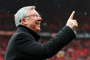 Sir Alex Ferguson là huyền thoại bất tử của Manchester United. ẢNH: DAILY STAR
