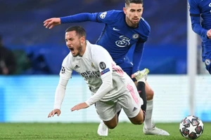 Hazard lên tiếng xin lỗi sau sự cố