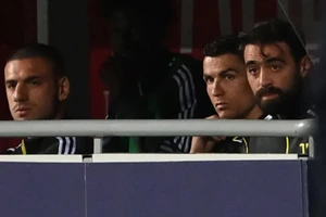 Vì sao Ronaldo bị Juventus hắt hủi?