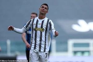 'Thông điệp tạm biệt' khó hiểu của Cristiano Ronaldo