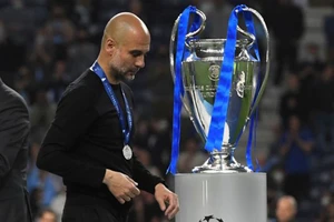 Lời nguyền 21 năm ở chung kết Champions League