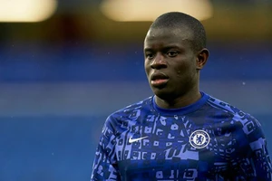 Kante bị các cầu thủ Premier League hắt hủi