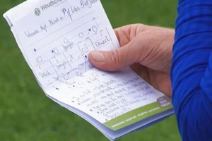 Tuyển Hà Lan lộ đội hình xuất phát trận gặp Macedonia