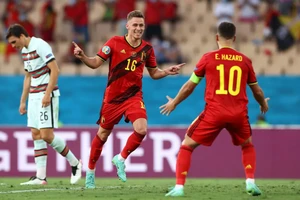Biến Bồ Đào Nha thành cựu vương, Bỉ gặp Ý ở tứ kết Euro 2020