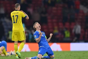 Phút 120 định mệnh giúp Ukraine hạ Thụy Điển kịch tính