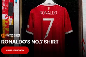 Được nhường áo số 7, Ronaldo lập tức gửi thông điệp đến Cavani