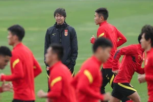 Tuyển Trung Quốc họp khẩn, tuyên bố phải thắng tuyển Việt Nam