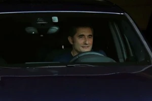 Bị Pochettino từ chối, MU đàm phán với cựu HLV Barcelona