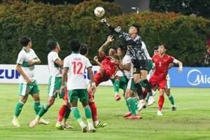 HLV Campuchia tuyên bố chơi tấn công, ép sân tuyển Việt Nam