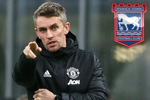 MU gặp khó khăn chồng chất, mất thêm trợ lý HLV