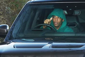 Siêu sao đầu tiên tháo chạy khỏi MU