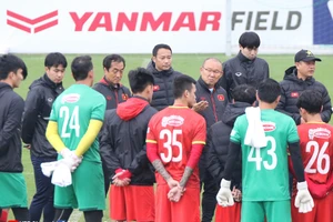 Thầy Park gây bất ngờ với danh sách tuyển Việt Nam đấu Trung Quốc