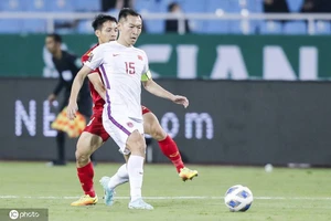 Đội trưởng tuyển Trung Quốc: ‘Tôi thật sự thấy có lỗi với người dân nước nhà’