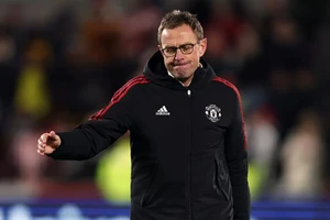 MU khủng hoảng lực lượng, Pogba ra mắt Rangnick